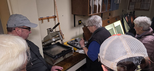48-inch (1.2-meter) Samuel Oschin Telescope jig for loading plates into the holder and bending to shape of mirror